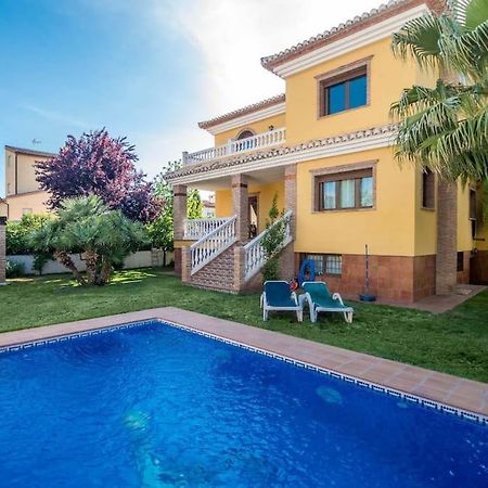 Apto-En El Bajo De La Casa-Estilo Rustico En Dilar Ngoại thất bức ảnh