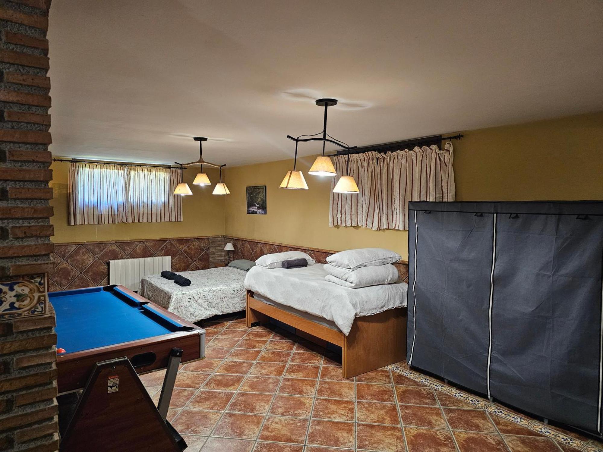 Apto-En El Bajo De La Casa-Estilo Rustico En Dilar Ngoại thất bức ảnh