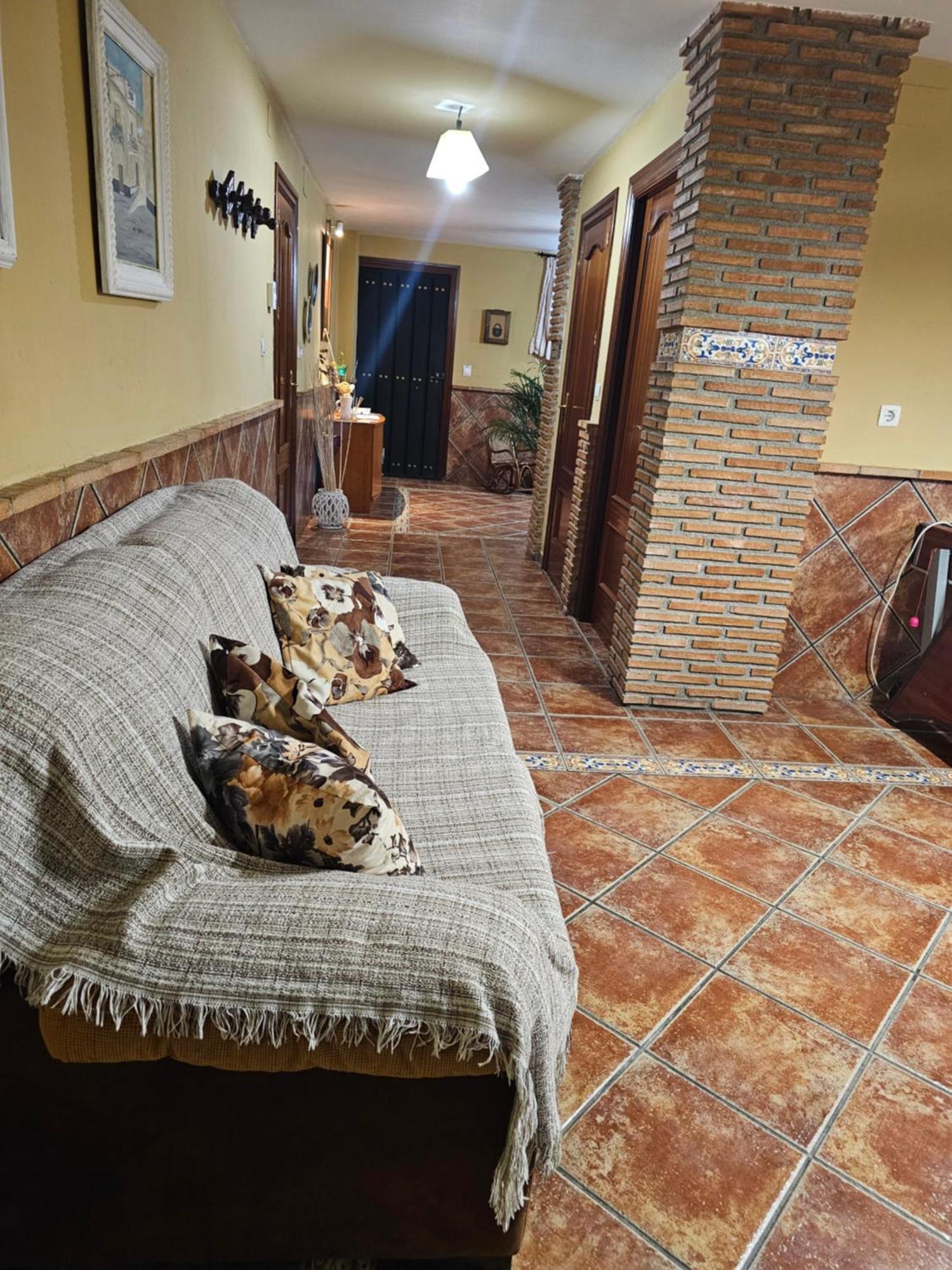 Apto-En El Bajo De La Casa-Estilo Rustico En Dilar Ngoại thất bức ảnh